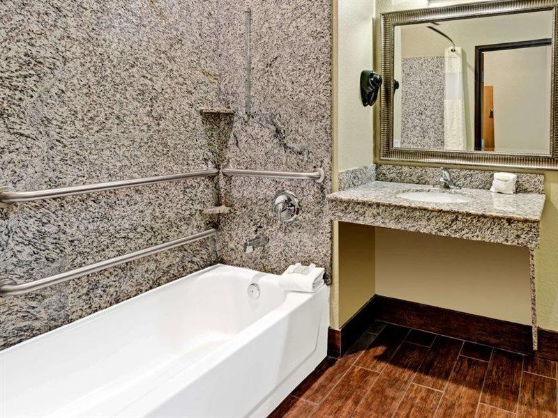 ซูเปอร์ 8 บาย วินด์แฮม ซานอันโตนิโอ/แอลาโมโดเม แอเรีย Hotel ภายนอก รูปภาพ