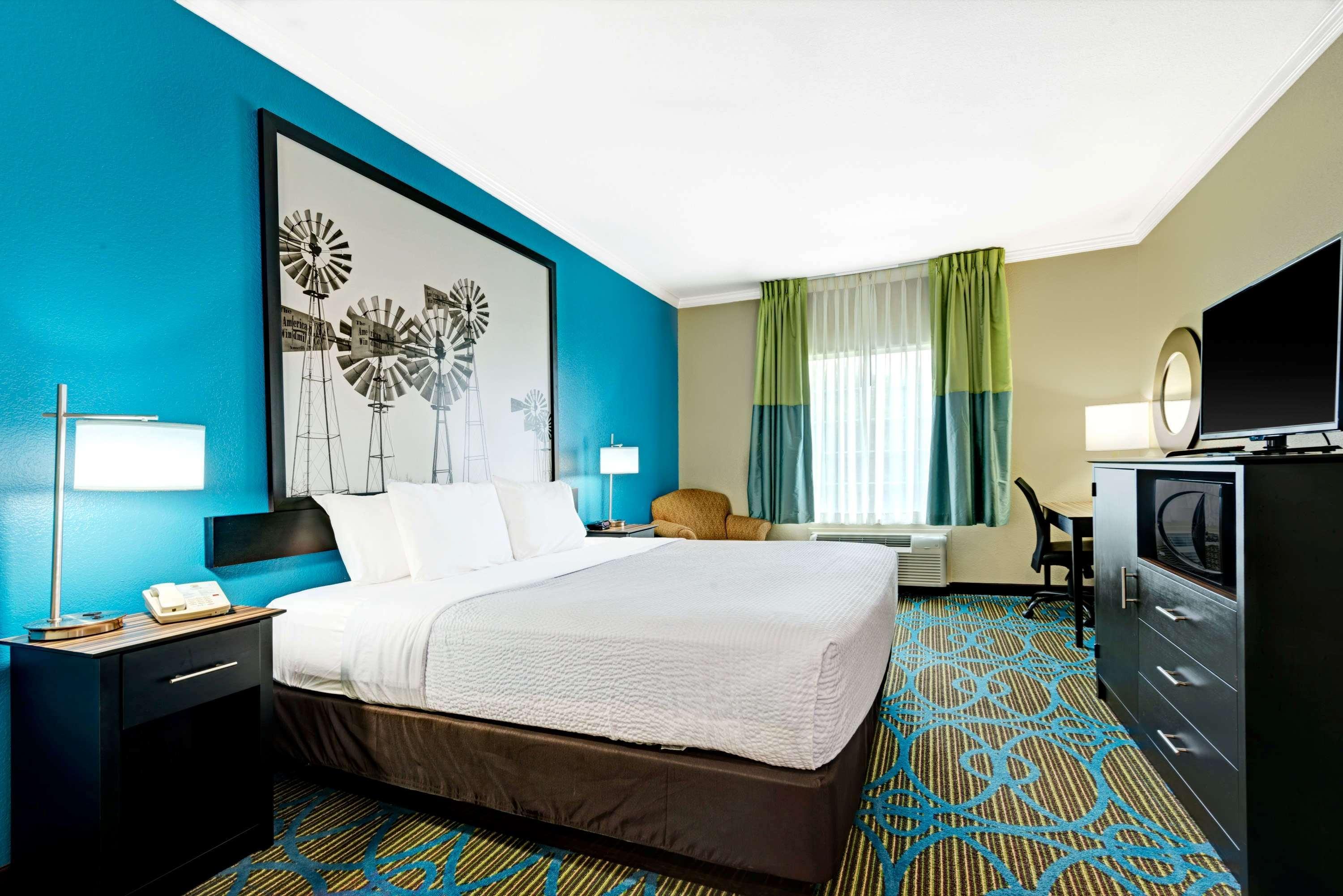 ซูเปอร์ 8 บาย วินด์แฮม ซานอันโตนิโอ/แอลาโมโดเม แอเรีย Hotel ภายนอก รูปภาพ