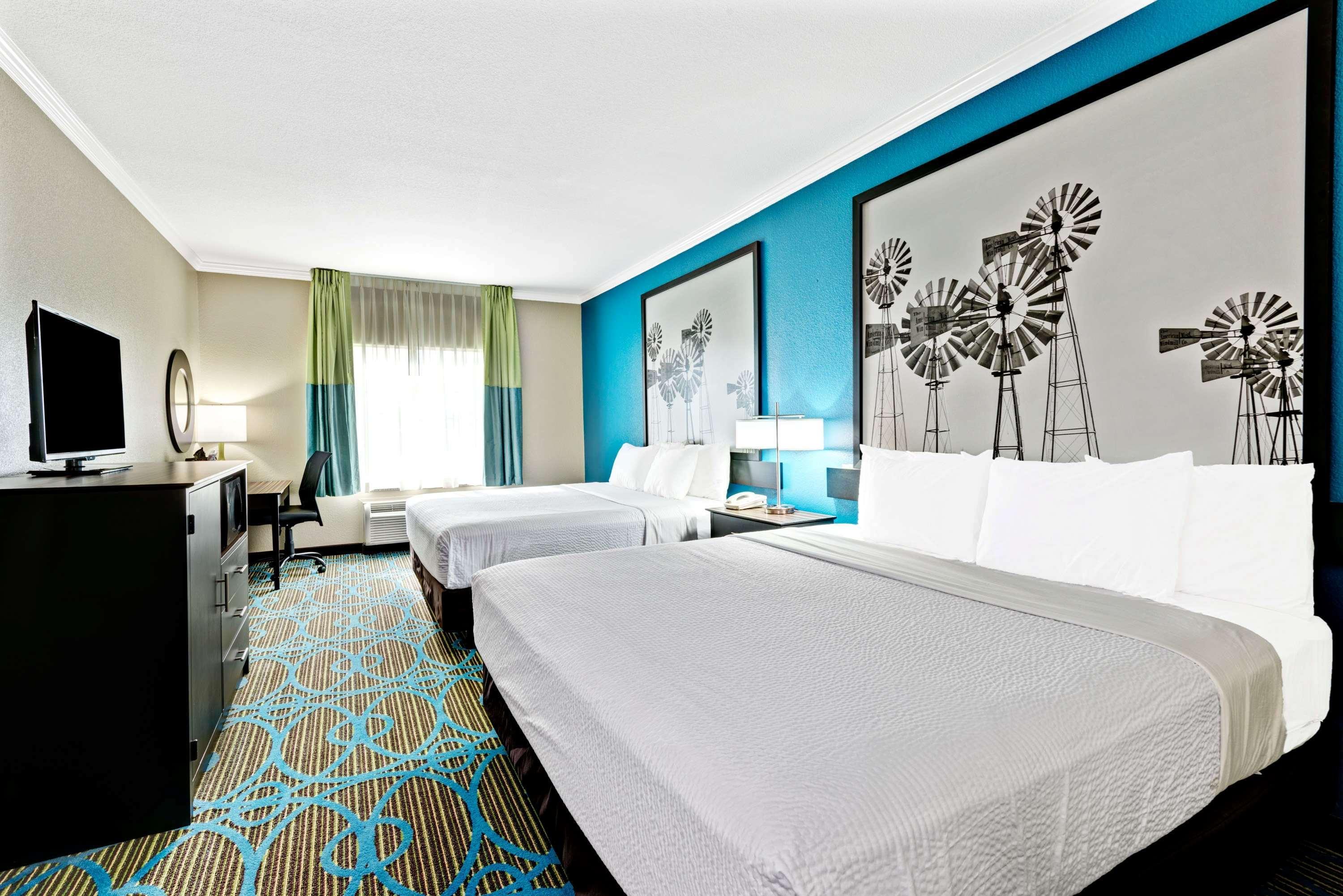 ซูเปอร์ 8 บาย วินด์แฮม ซานอันโตนิโอ/แอลาโมโดเม แอเรีย Hotel ภายนอก รูปภาพ
