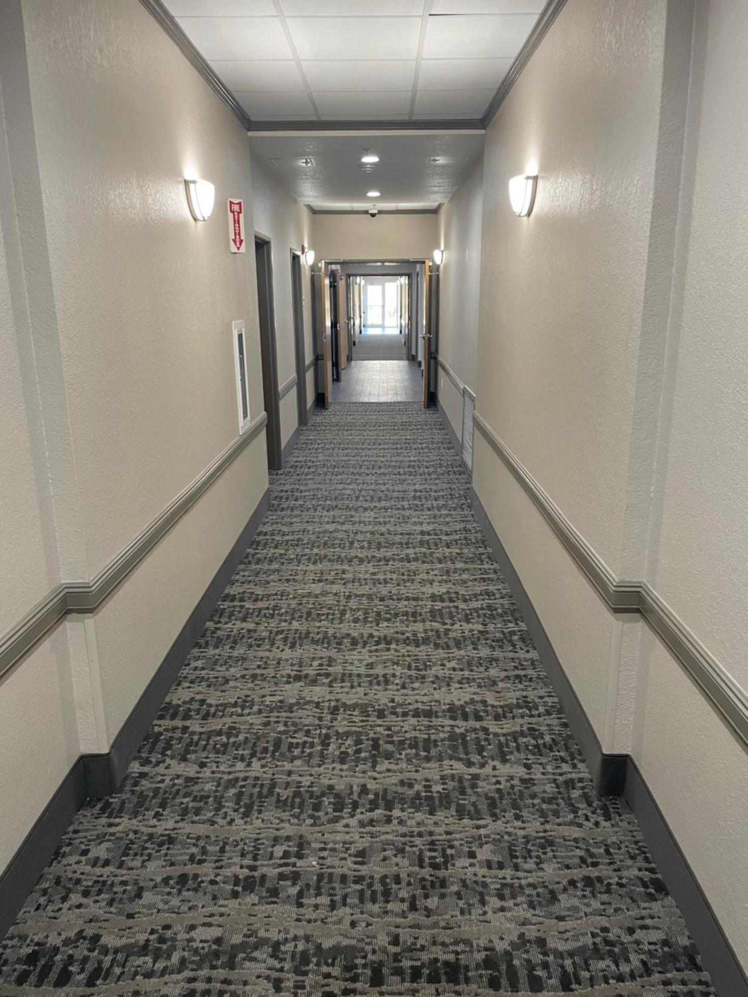 ซูเปอร์ 8 บาย วินด์แฮม ซานอันโตนิโอ/แอลาโมโดเม แอเรีย Hotel ภายนอก รูปภาพ